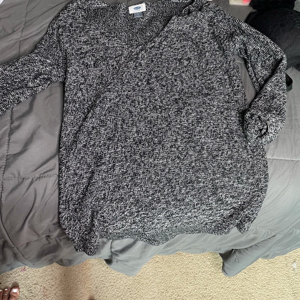 Black and white sweater